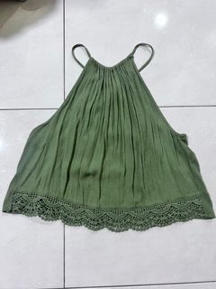 (Category: ) located in . Submitted by clearmywardrobe2 (Listing ID 1321597809, Image 1). Description: .