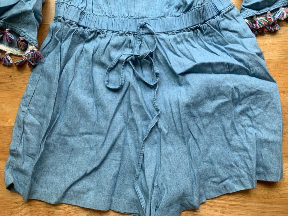 Fifty Percent off shoulder romper (Category: Rompers) located in San Juan City. Submitted by andyria (Listing ID 1321525617, Image 3). Description: Size M.