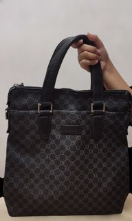 (Category: ) located in . Submitted by wlbags (Listing ID 1321628472, Image 1). Description: .