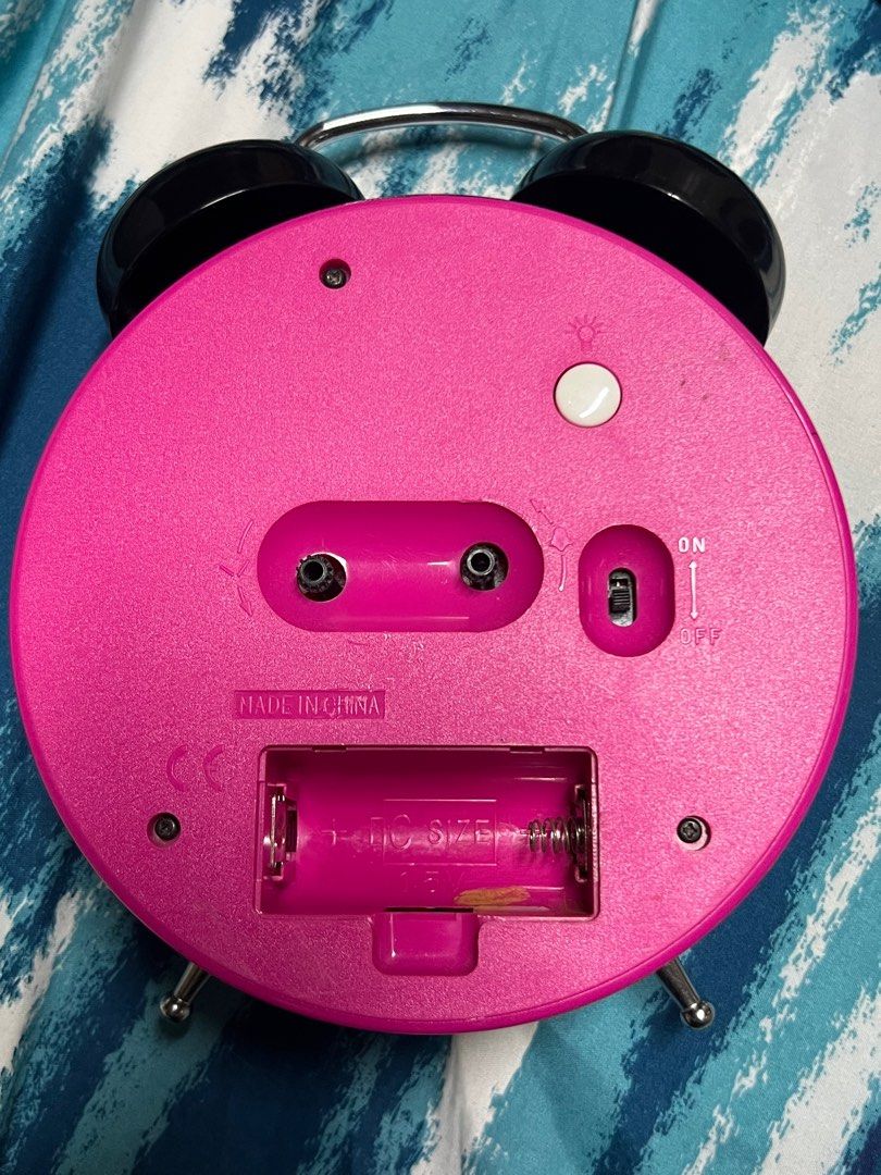 Hello Kitty Toki doki Alarm clock (Category: Clocks) located in Las Pinas. Submitted by marblestoys (Listing ID 1321581863, Image 3). Description: Clock is in good condition Light working Alarm not working. Maybe the motor needs replacement Payment via bpi / bdo / gcash / paymaya Shipping fee shouldered by buyer Via flash / j&t / Grab / lalamove Crossposted .