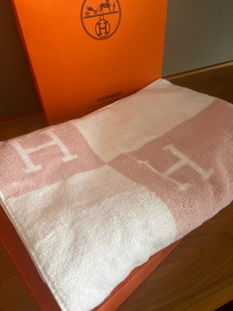 Hermes Avalon bath towel