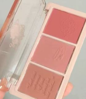 （分類：）位於 。 由 Cherli308 提交（商品編號 1321548120，圖片 1）。簡介： 。