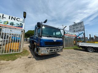 ISUZU GIGA DUMP TRUCK