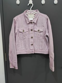 (Category: ) located in . Submitted by saranako (Listing ID 1321482359, Image 1). Description: .