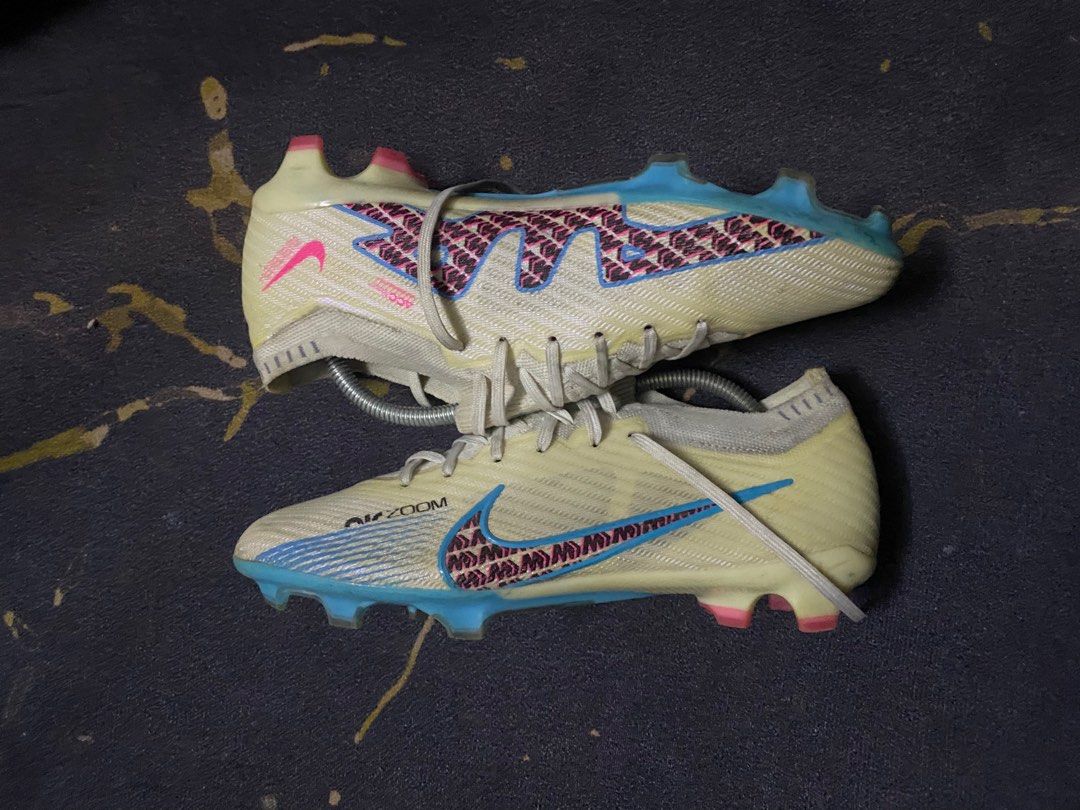 Kasut bola nike 218 store