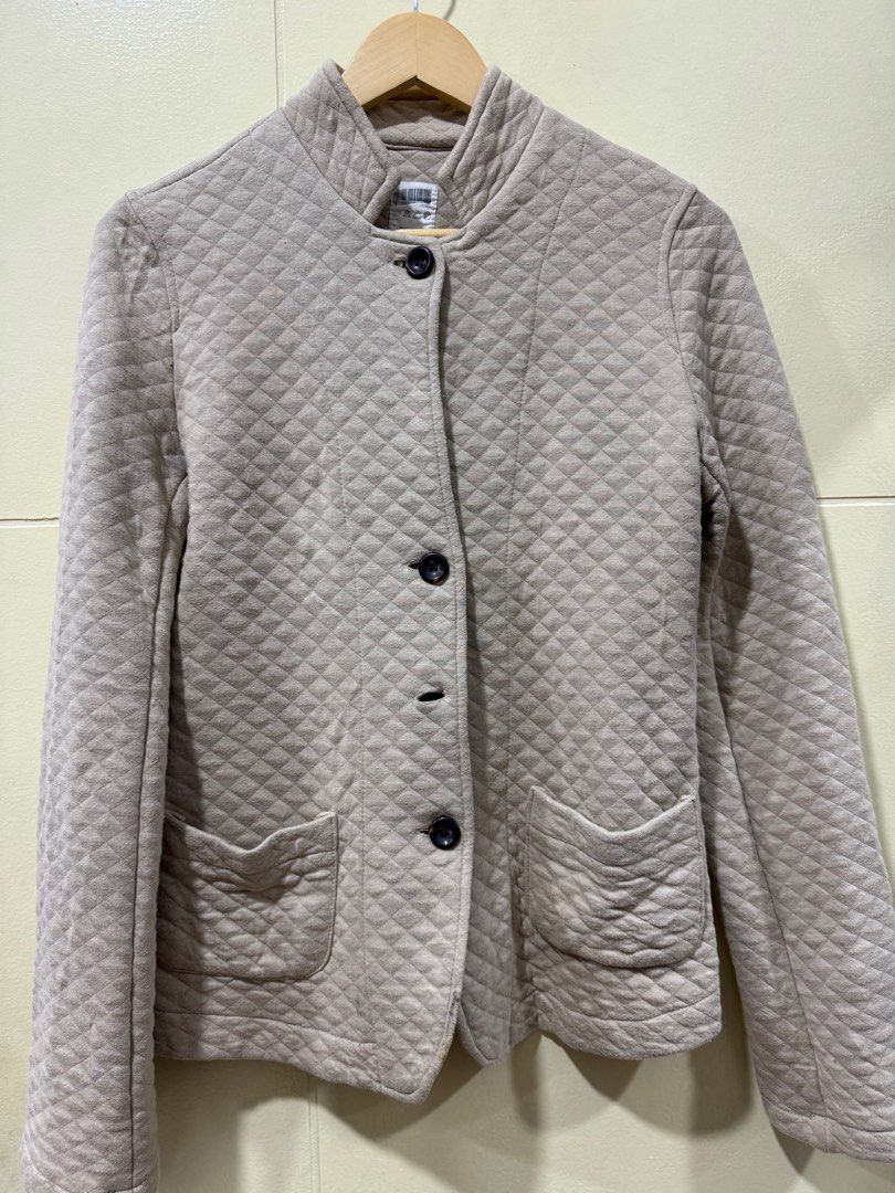 Korean Jacket (Category: Coats, Jackets and Outerwear) located in Kuala Lumpur. Submitted by s.n.collection (Listing ID 1321532829, Image 2). Description: .