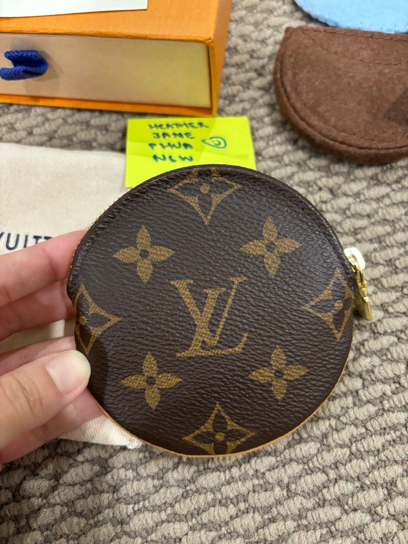 Louis Vuitton Round Coin Purse Monogram