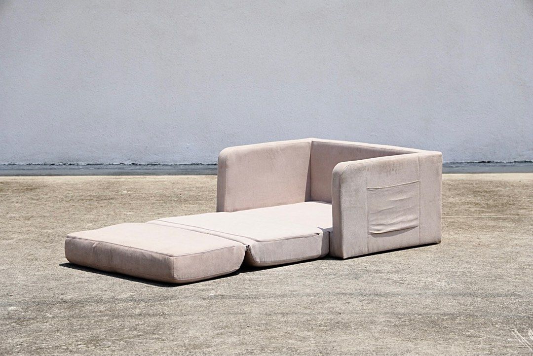 Minimalist Floor Sofa Bed (Category: Sofas) located in Bulacan. Submitted by rock_off.thriftshop.ph (Listing ID 1321512382, Image 3). Description: .