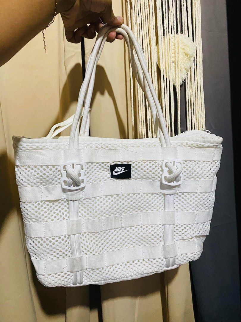 NIKE AIR TOTE BAG Women s Fashion Bags Wallets Tote Bags on Carousell