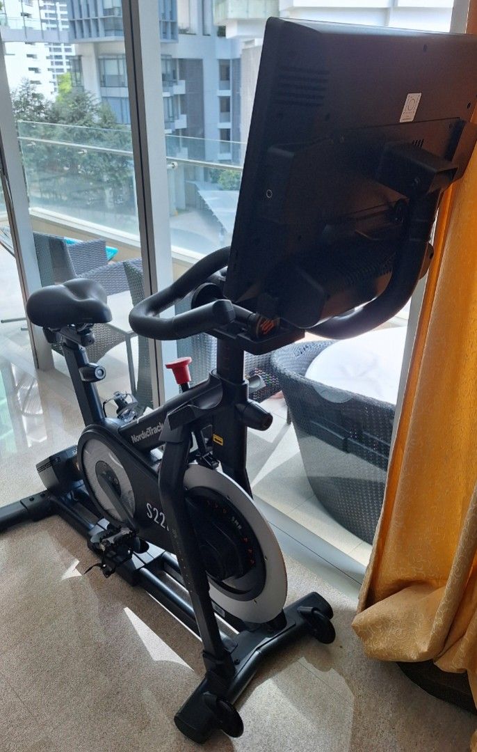 NordicTrack Commercial S22i Studio Cycle Sports Equipment Exercise Fitness Cardio Fitness Machines on Carousell