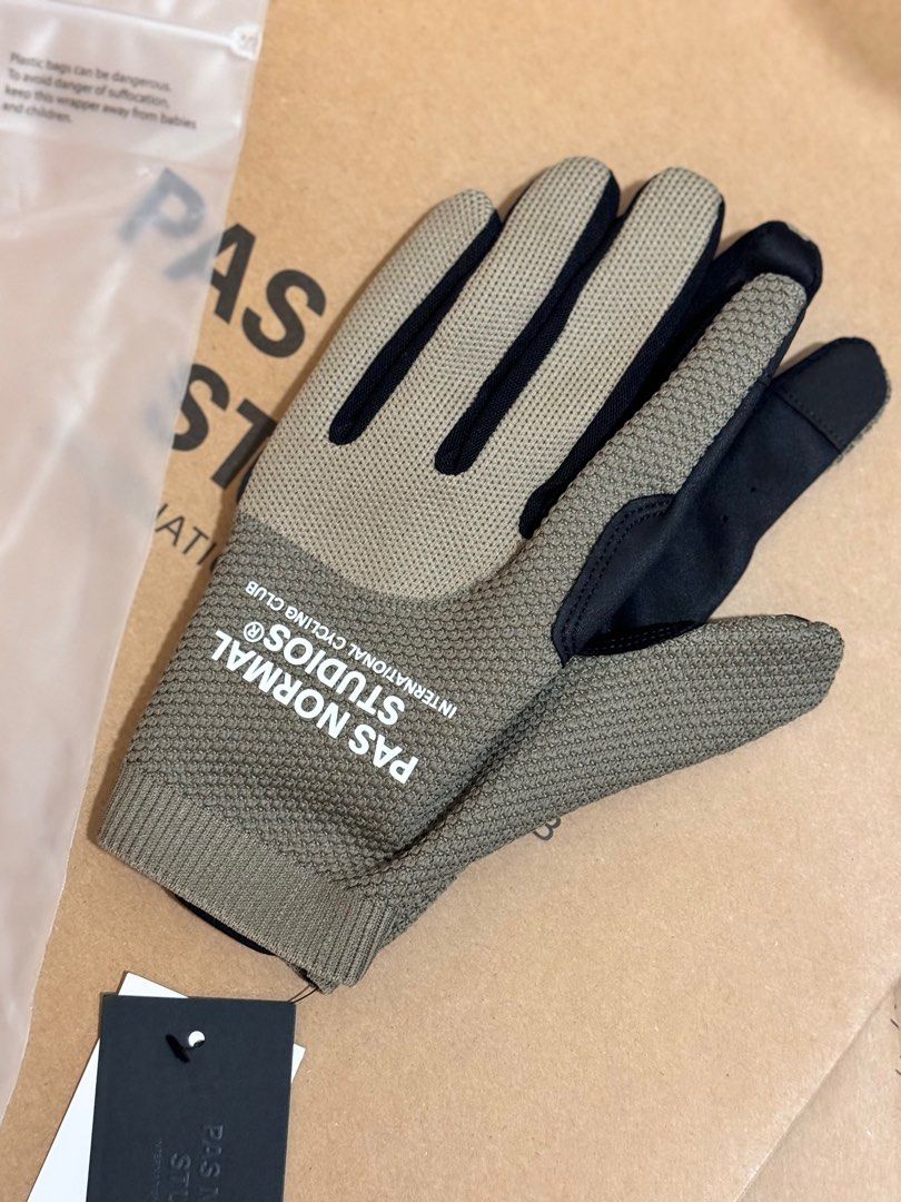 Pas Normal Studios Escapism Gloves M
