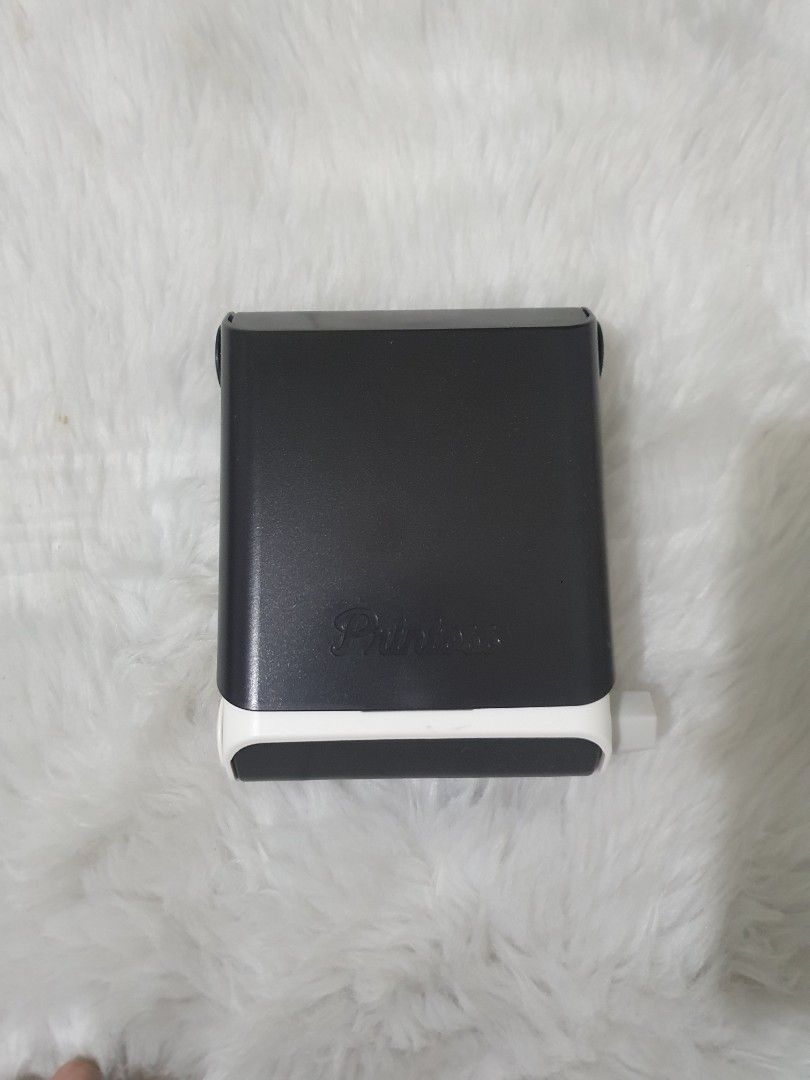 PRINTOSS INSTAX PRINTER (Category: Cameras) located in San Fernando. Submitted by prelovedby.lm (Listing ID 1321578934, Image 1). Description: instax printer with 8 films to try video on how to do it. try searching it to youtube for reference..