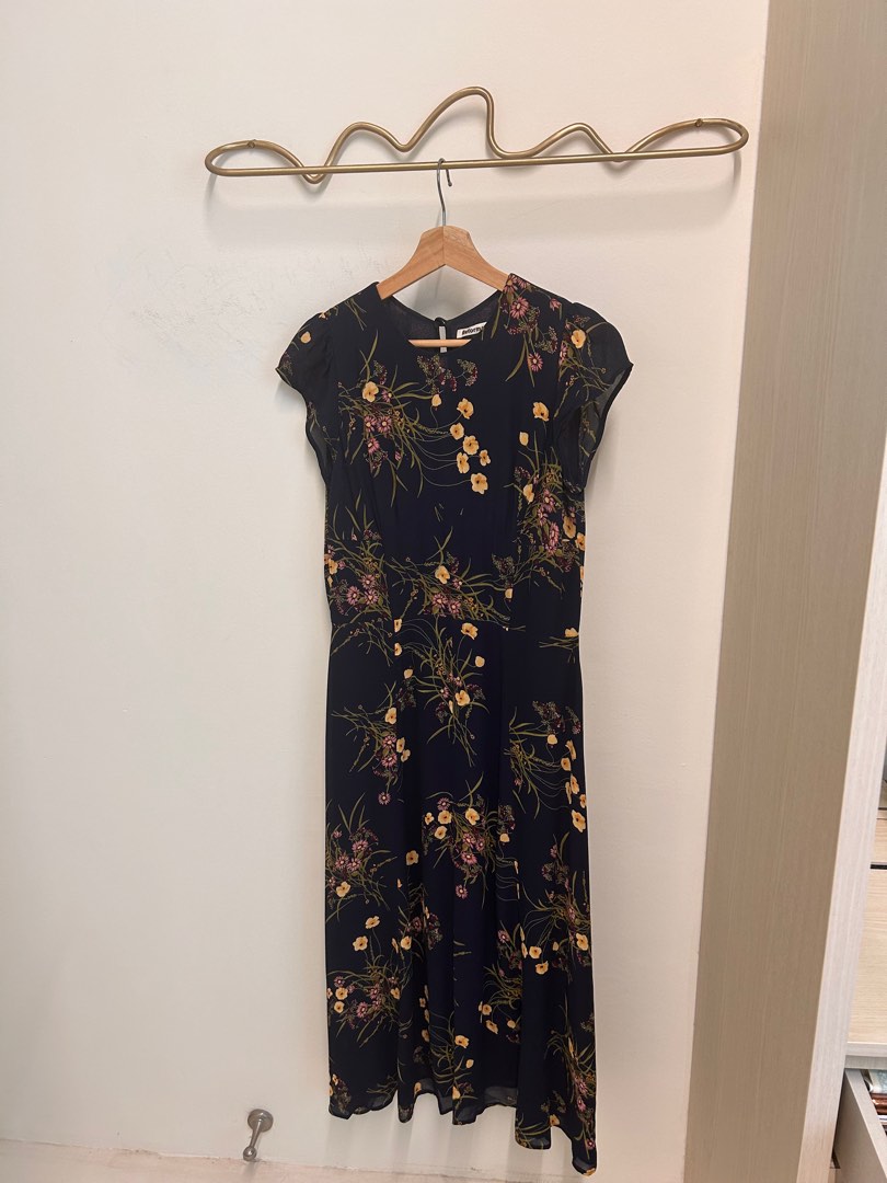 Reformation Hayden dress Women s Fashion Dresses Sets Dresses on Carousell