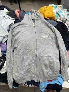 (Category: ) located in . Submitted by mcjunz_thrift182 (Listing ID 1321483941, Image 1). Description: .