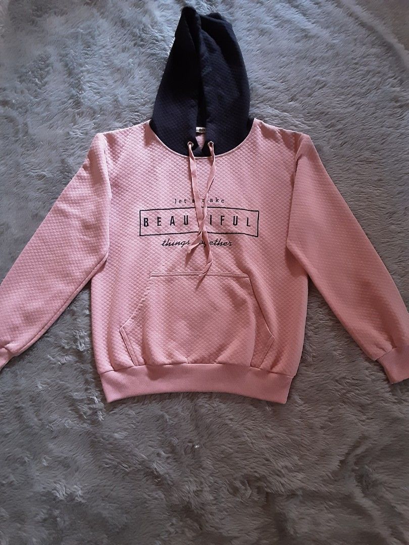 Sweater Hoodie Wanita Fesyen Wanita Pakaian Wanita Atasan di Carousell