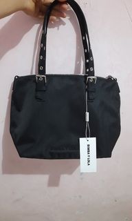 (Kategori: ) berada di . Dikirim oleh hyugaulya (ID iklan 1321574491, Gambar 1). Deskripsi: .