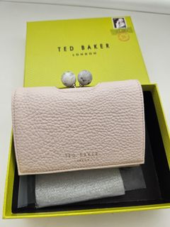 （分類：）位於 。 由 sharontl 提交（商品編號 1321529968，圖片 1）。簡介： 。