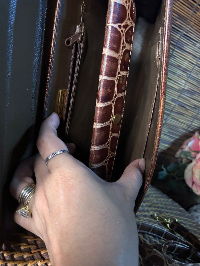 VOGLINE Vintage bag. Unique bag (Category: Luxury Bags & Wallets) located in Quezon City. Submitted by whatsinmyclosett (Listing ID 1321610308, Image 2). Description: VORLINE Vintage bag. Unique bag ☑️item in Japan ☑️ORIGINAL 💯 ☑️GOOD condition ☑️30 X 21 CM ☑️VINTAGE ‼️ ☑️manage your expectation this is second hand / Vintage Item Hindi Brand New Binibili mo! ♥️unique bag.. normal sign of used. Issue sa flap nya. May part ng feeling but loob is g