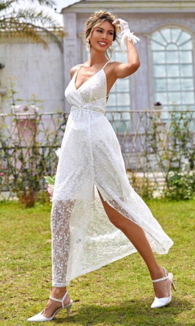 White Wedding Dress with Veil (Category: Dresses) located in Tarlac. Submitted by bebi.boo (Listing ID 1321592600, Image 3). Description: For Sale: Split Thigh, Backless Lace Cami White Dress with Veil.