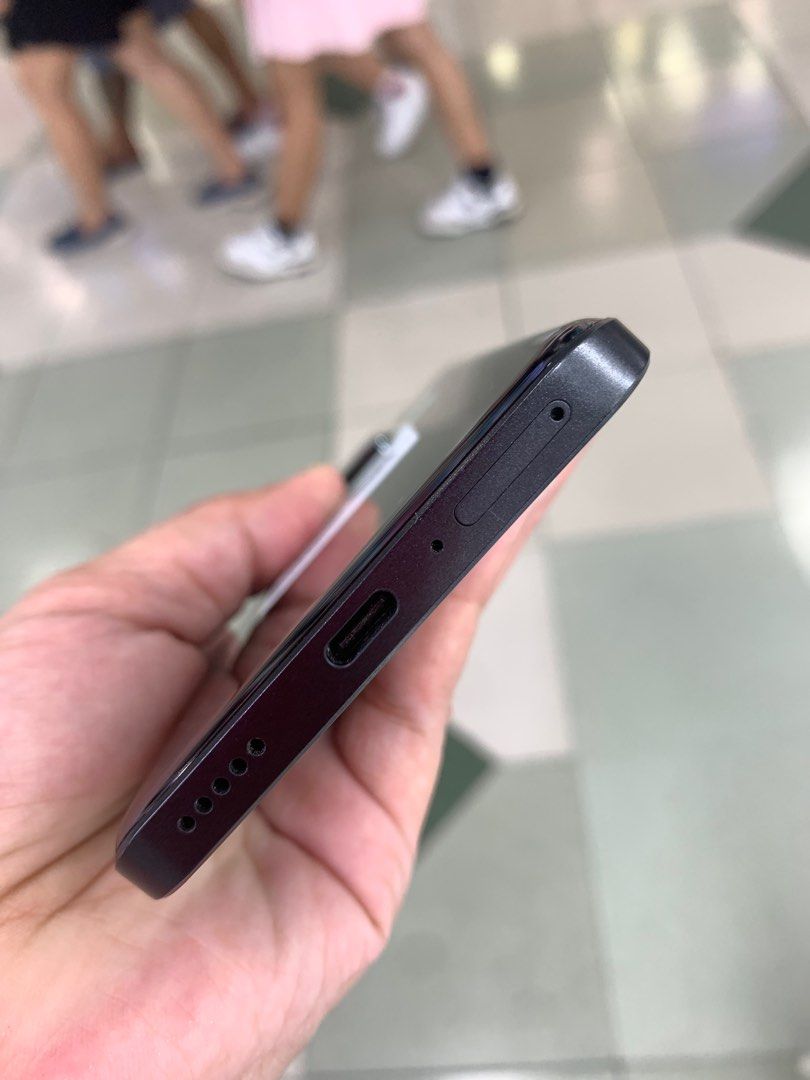 Xiaomi 13T Pro (12/512gb) (Category: Xiaomi) located in Manila. Submitted by arzillah (Listing ID 1321580700, Image 3). Description: Xiaomi 13T Pro 512gb Rom 12 + 6gb Ram Factory unlock Local variant Slightly use Super kinis All working Open for COD/COP + SF Manila area (sameday delivery) Province area (via LBC) required DP to avoid cancellations Physical store: Greenhills Shopping Center, 2ndfloor Contact#: 09482217224 Page: Arzillah Gadgets Sho