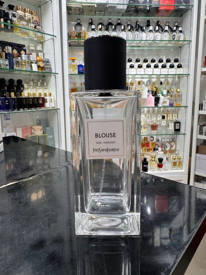 香水Yves Saint Laurent Blouse 125mL