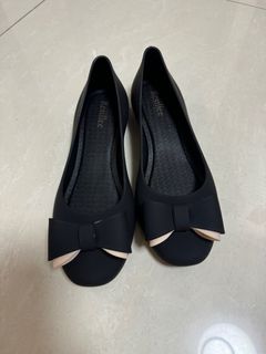 包頭平底浅口雨鞋女上班甜美蝴蝶结凉鞋海边沙滩塑胶防水鞋64201445651841110