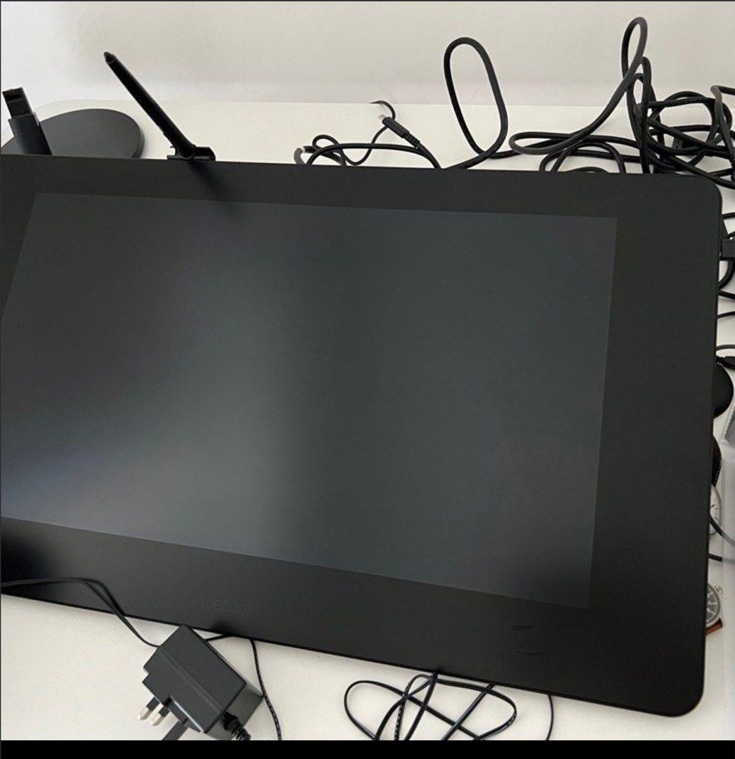 wacom cintiq pro 24 エルゴスタンド 訳アリ 【公式通販】