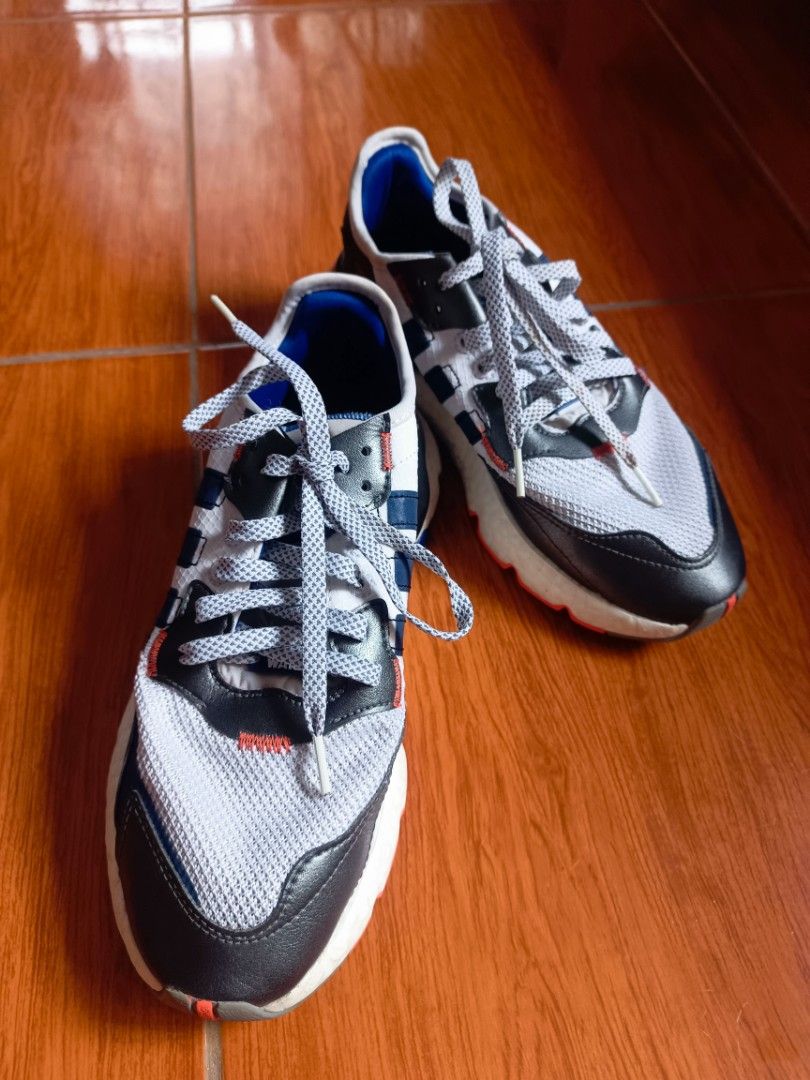 ADIDAS | STAR WARS LIMITED R2D2 US 8 (Category: Sneakers) located in Valenzuela. Submitted by starwarsforlife (Listing ID 1321658375, Image 1). Description: FOR SALE: ADIDAS | STAR WARS LIMITED R2D2 US 8 EU 7.5 MEET UP ONLY.