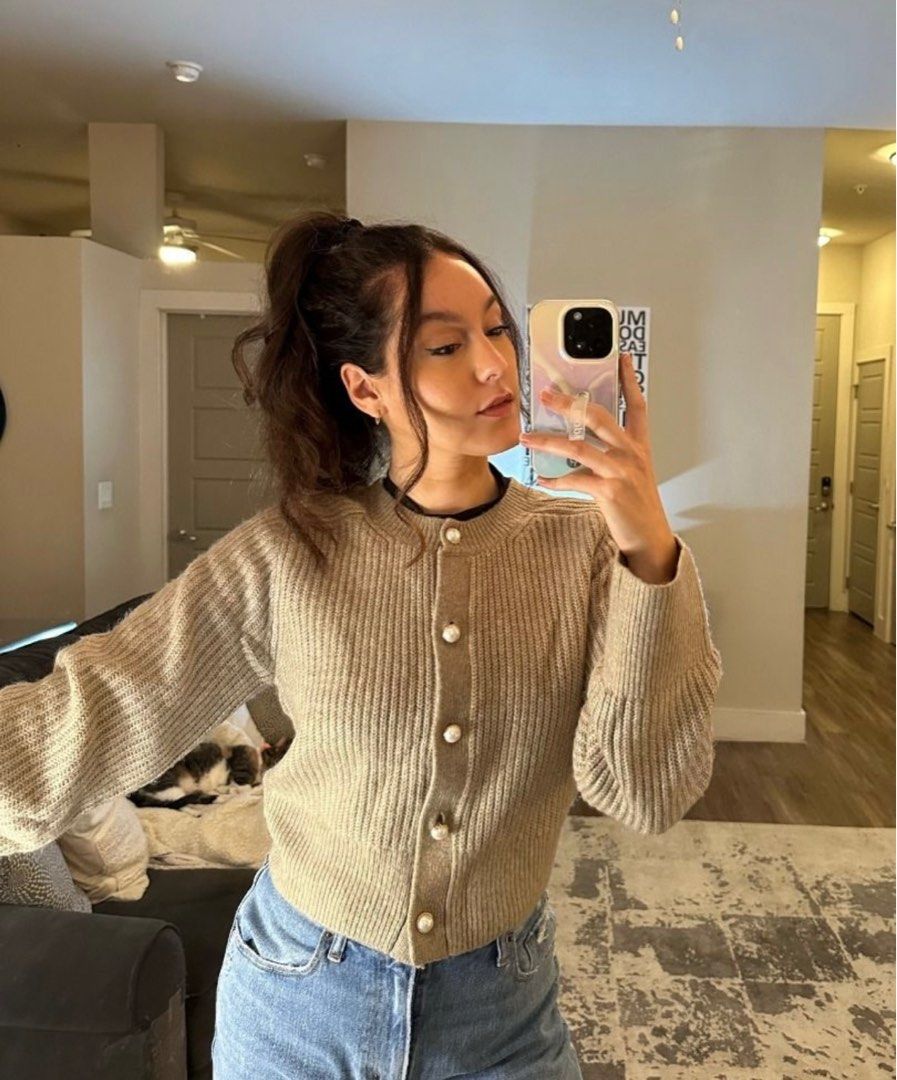 A F Crew Pearl Button Cardigan