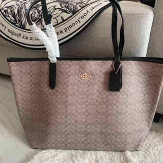 (Category: ) located in . Submitted by farhapreloved (Listing ID 1321757648, Image 1). Description: .