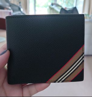 （分類：）位於 。 由 stephaniekuro 提交（商品編號 1321680060，圖片 1）。簡介： 。