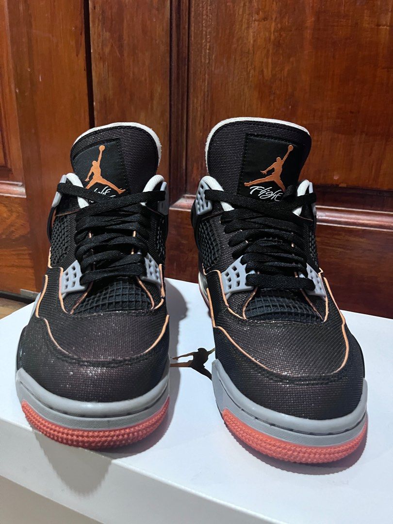 COMBO SALE JORDAN 4 STARFISH YEEZY 700 INERTIA Men s Fashion Footwear Sneakers on Carousell
