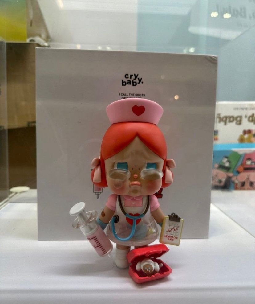 POPMART CRYBABY I CALL THE SHOTS タイ限定 POPMART CRYBABY I CALL
