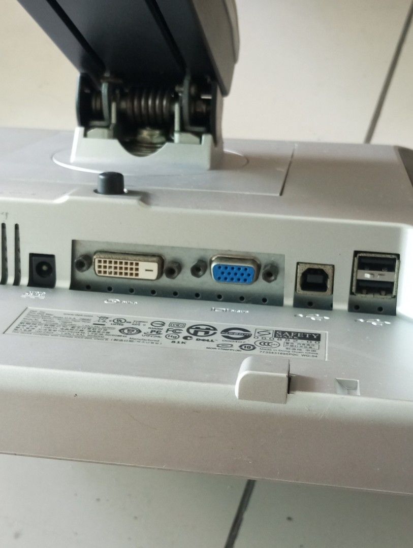 Dell 17