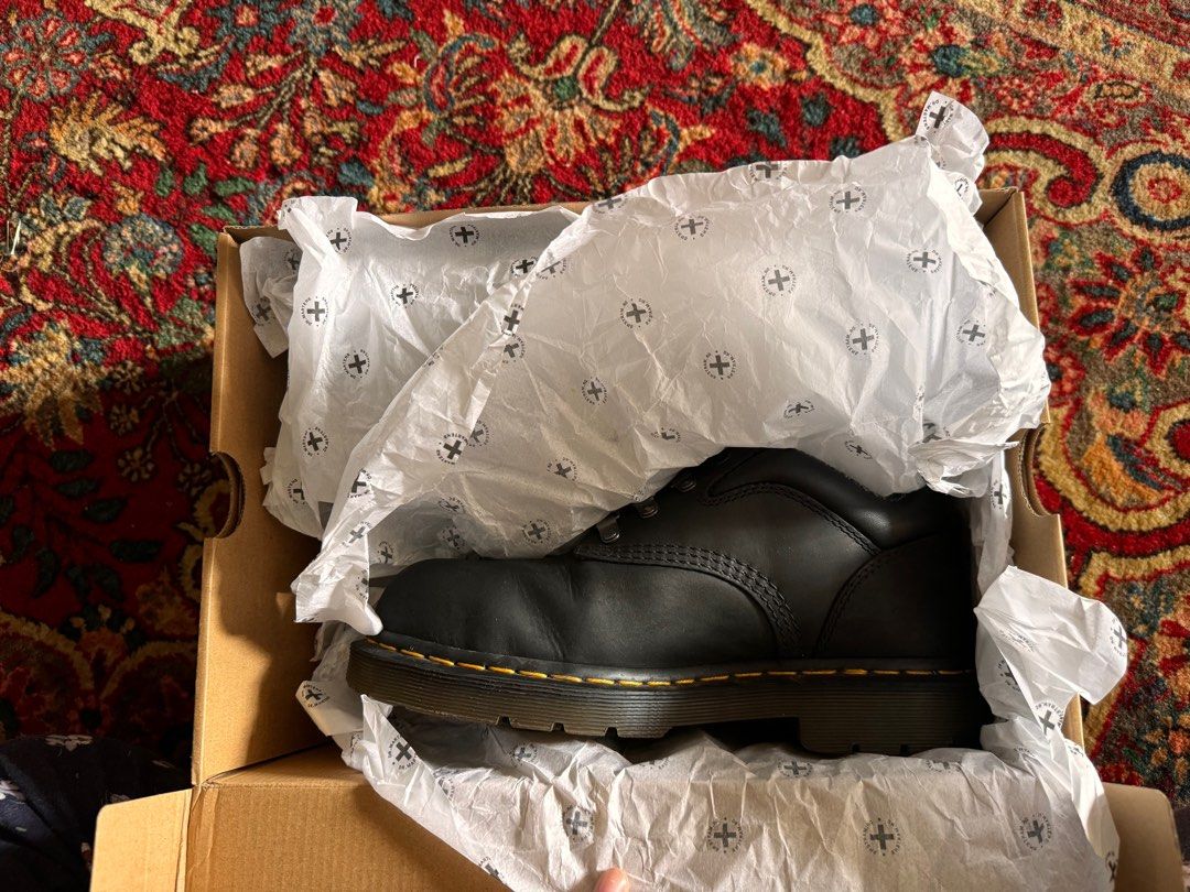 Dr martens hylow top