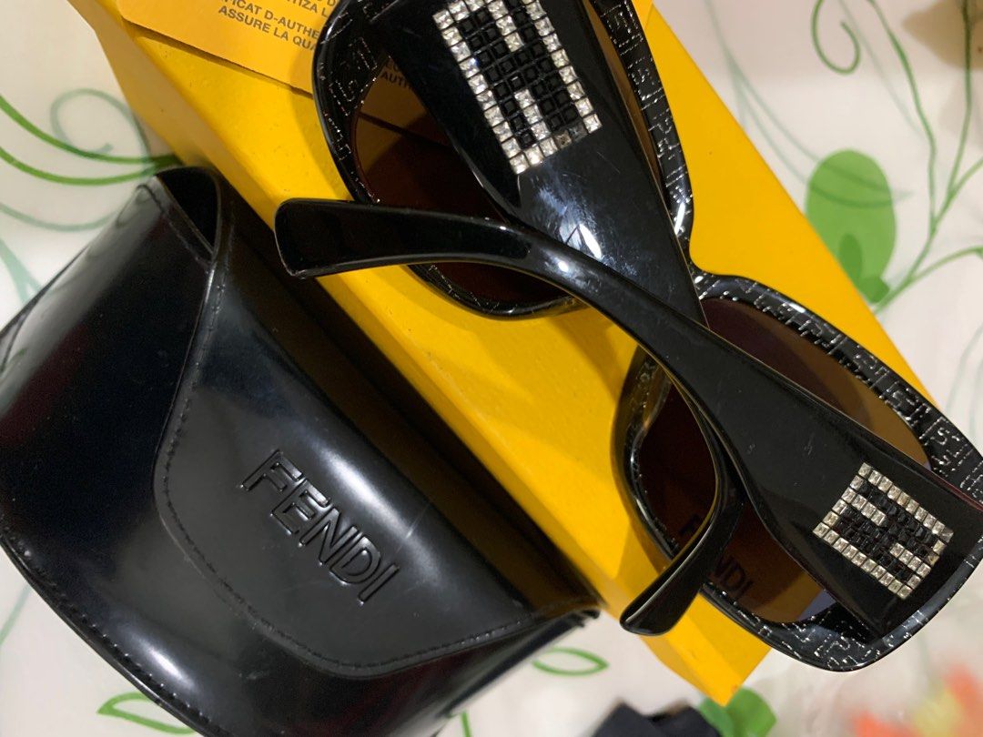 Authentic Fendi Sunglasses Women s Fashion Watches Accessories Sunglasses Eyewear on Carousell