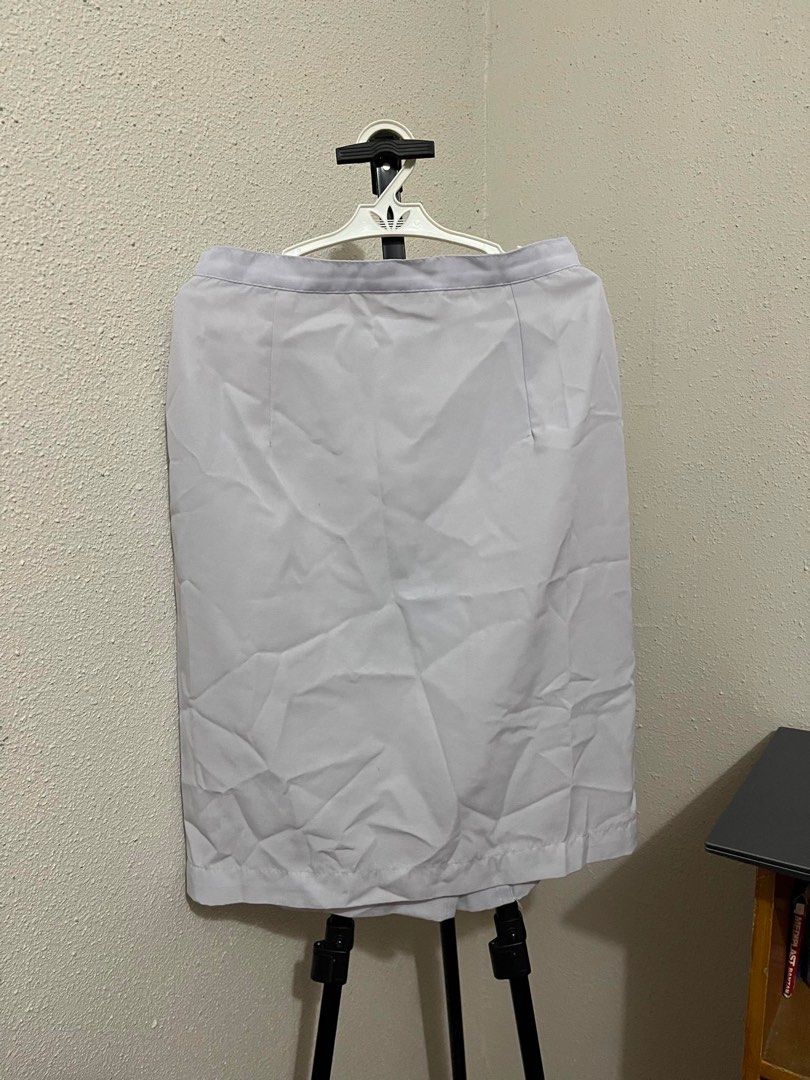 FEU - NRMF nursing uniform (Category: Sets or Coordinates) located in Manila. Submitted by nadiasoleil (Listing ID 1321780799, Image 3). Description: Nursing white uniform. 2 set - 1 set available .