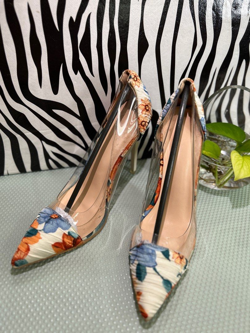 Floral Stilettos Women s Fashion Footwear Heels on Carousell