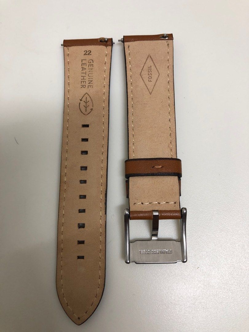 Fossil watch strap size clearance