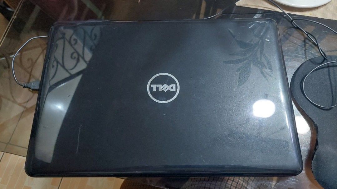 Gaming Laptop Dell Inspiron (Category: Laptops & Notebooks) located in Manila. Submitted by honest108 (Listing ID 1321683535, Image 2). Description: DELL INSPIRON 15 5567 TAKE IT HOME FOR ONLY ₱8,499! Specs CPU Core i5 7thgen 2.50ghz - 2.7ghz✅ GPU AMD Radeon R7✅ GPU Intel HD Graphics 620✅ RAM 8GB✅ Storage 500gb SSD 10x Faster than HDD✅ Screen Size 15.6 Inch ✅ Good for Gaming ✅ Good for Work from home✅ Good for online class✅ Inclusions -Original C