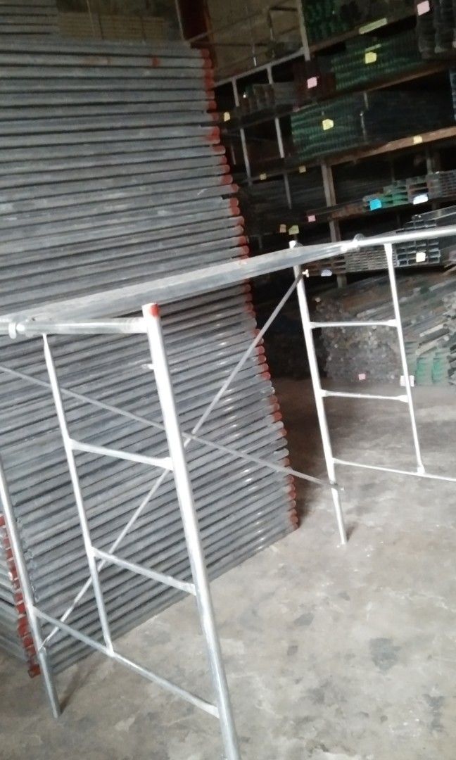 H frame scaffolding for sale (Category: Construction & Building Materials) located in Valenzuela. Submitted by elizabeth.nietes (Listing ID 1321689158, Image 1). Description: direct planta direct supplier diret manufacturer direct fabrication SCAFFOLDING H-FRAME SETS BRAND NEW !!! FOR SALE 💯 PLSS CALL : 0976-169-4137 0961-545-0901.