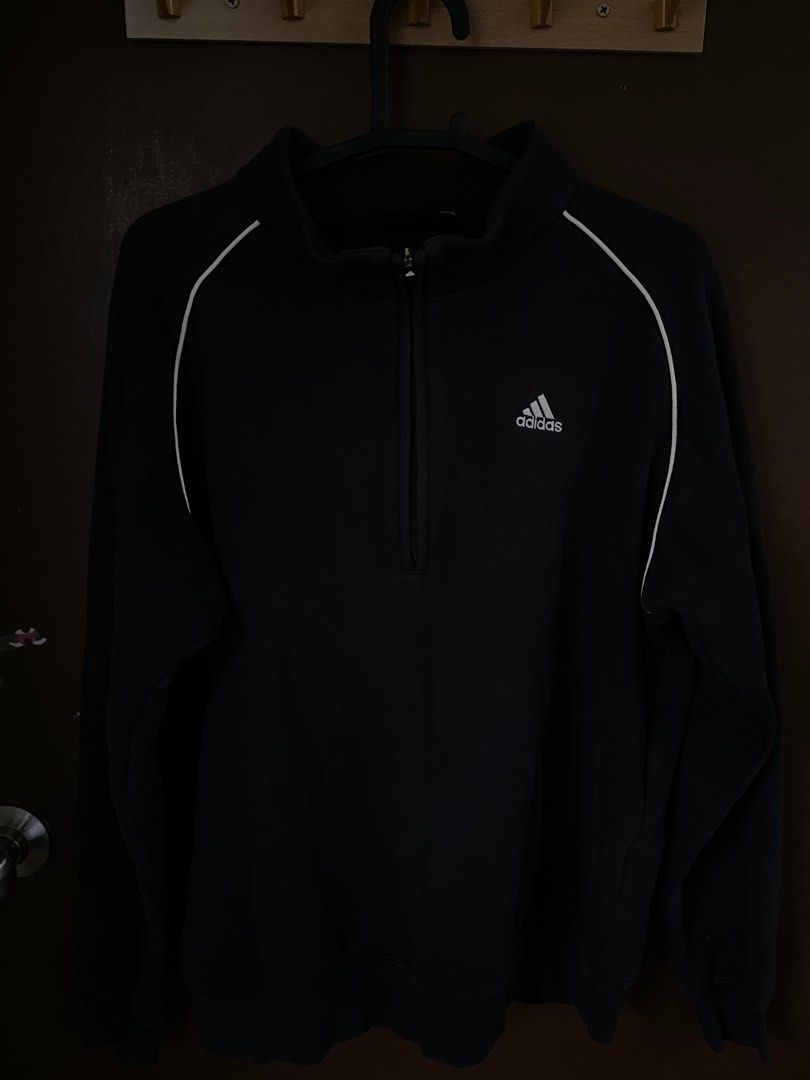 halfzipper adidas (Category: Activewear) located in Kuala Lumpur. Submitted by originalstoreee (Listing ID 1321663117, Image 1). Description: original item pit 22.5 labuh 24.5 sesuai untuk saiz s or m item mmg solid.