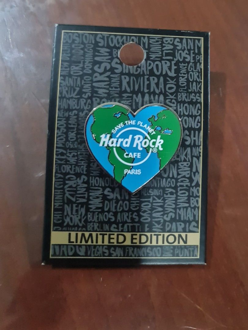 Hard Rock Pin Paris Limited Edition, Hobbies & Toys, Collectibles