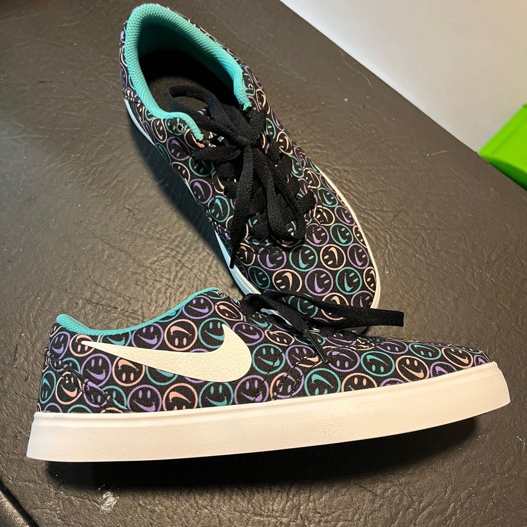 HAVE A NIKE DAY Women s Fashion Footwear Sneakers on Carousell