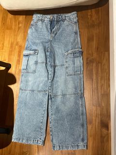 (Category: ) located in . Submitted by augustlay3 (Listing ID 1321779537, Image 1). Description: .