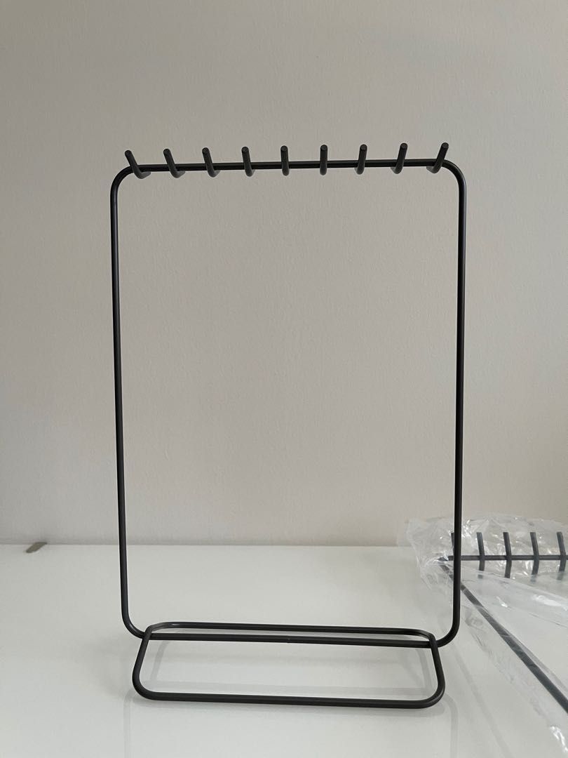Ikea dosor necklace stand deals
