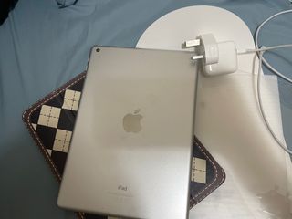 （分類：）位於 。 由 iamsofunnylala 提交（商品編號 1321748634，圖片 1）。簡介： 。