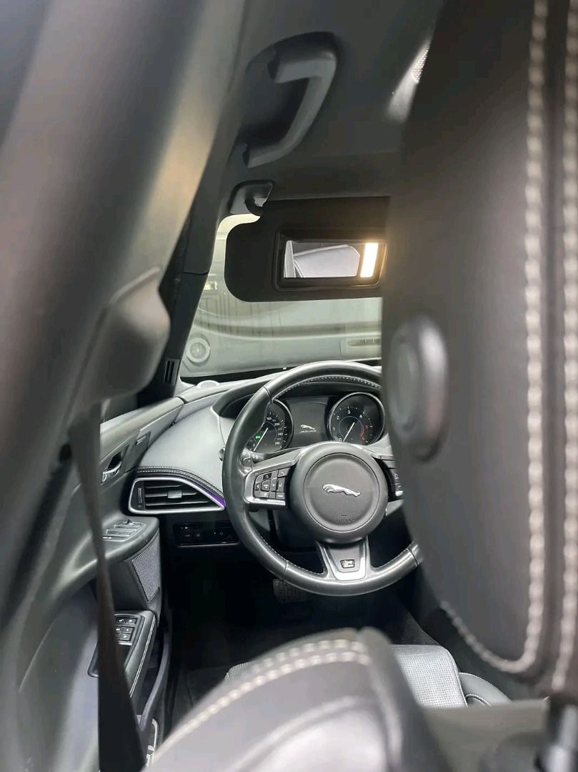 Jaguar Xf 2015 (Category: Cars for Sale) located in Ottawa. Submitted by louws (Listing ID 1321822285, Image 2). Description: Great conditions General mechanic perform No accident reported Apple Carplay .