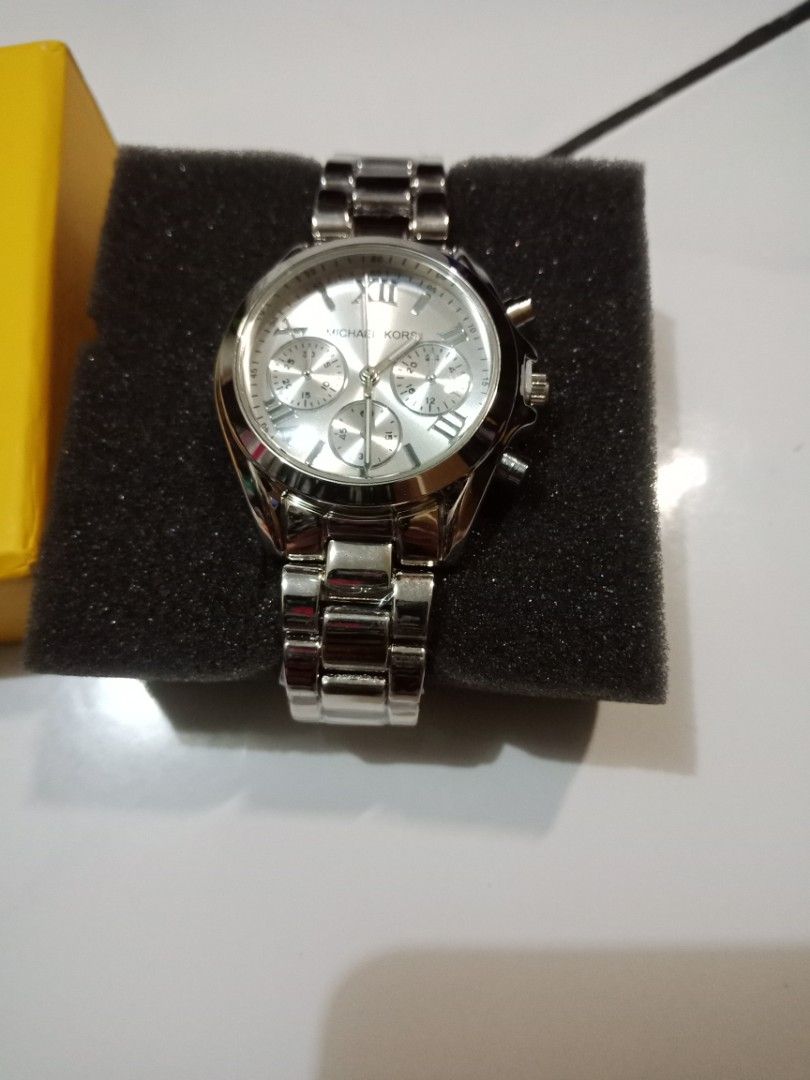 Jam tangan michael kors silver