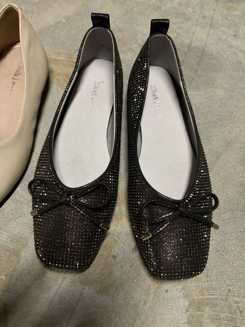 Shiny black flats online